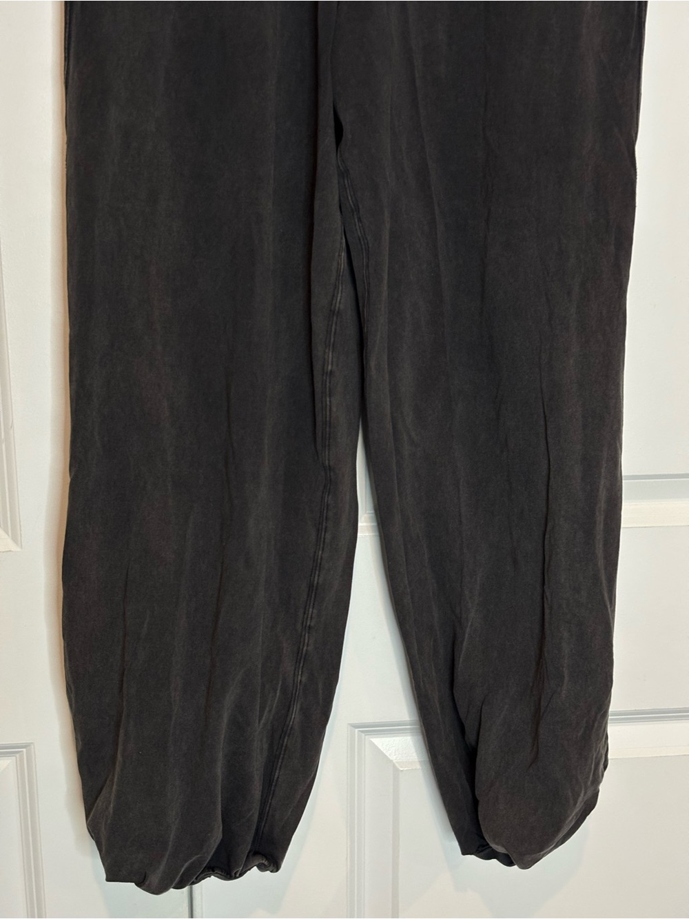 FP Movement Hot Shot Crossover Crop Top Balloon Leg Pants Set Washed Black M - Picture 10 of 16